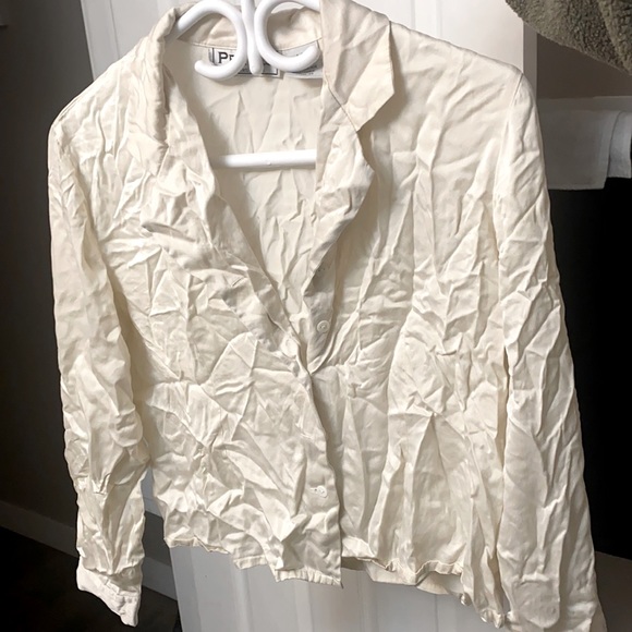 Creme Button Up Blouse - Picture 2 of 4